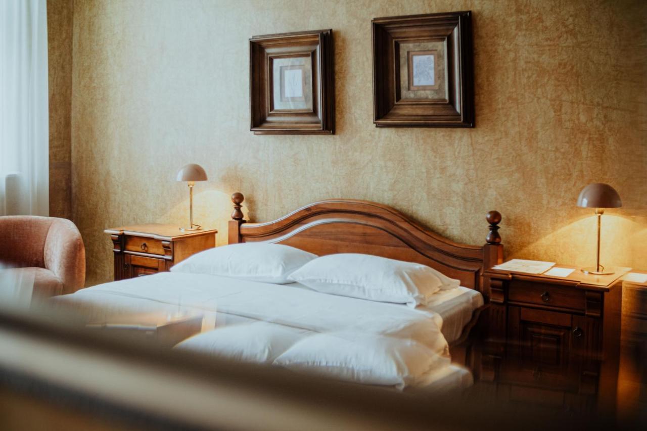 Piena Muiza - Berghof Hotel & Spa Sieksate ภายนอก รูปภาพ