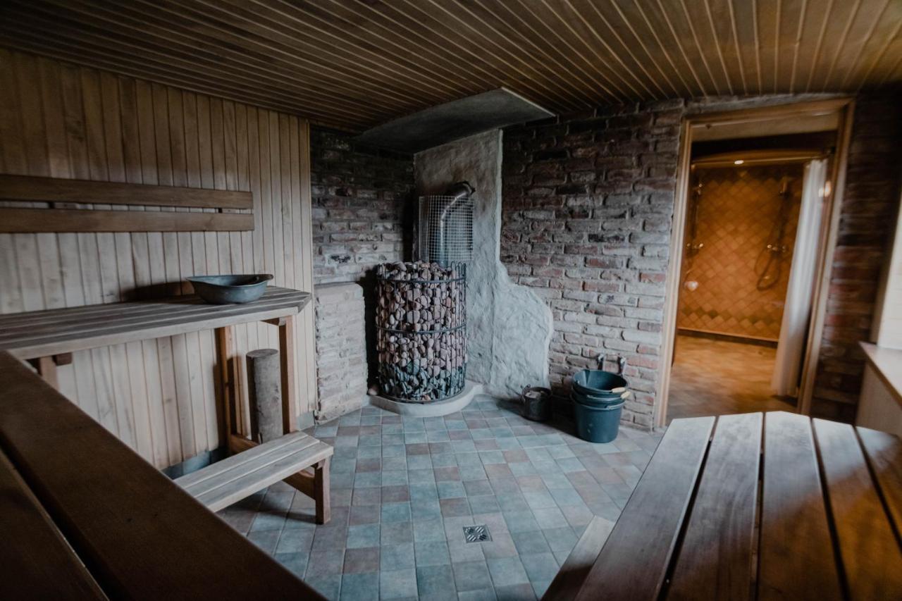 Piena Muiza - Berghof Hotel & Spa Sieksate ภายนอก รูปภาพ